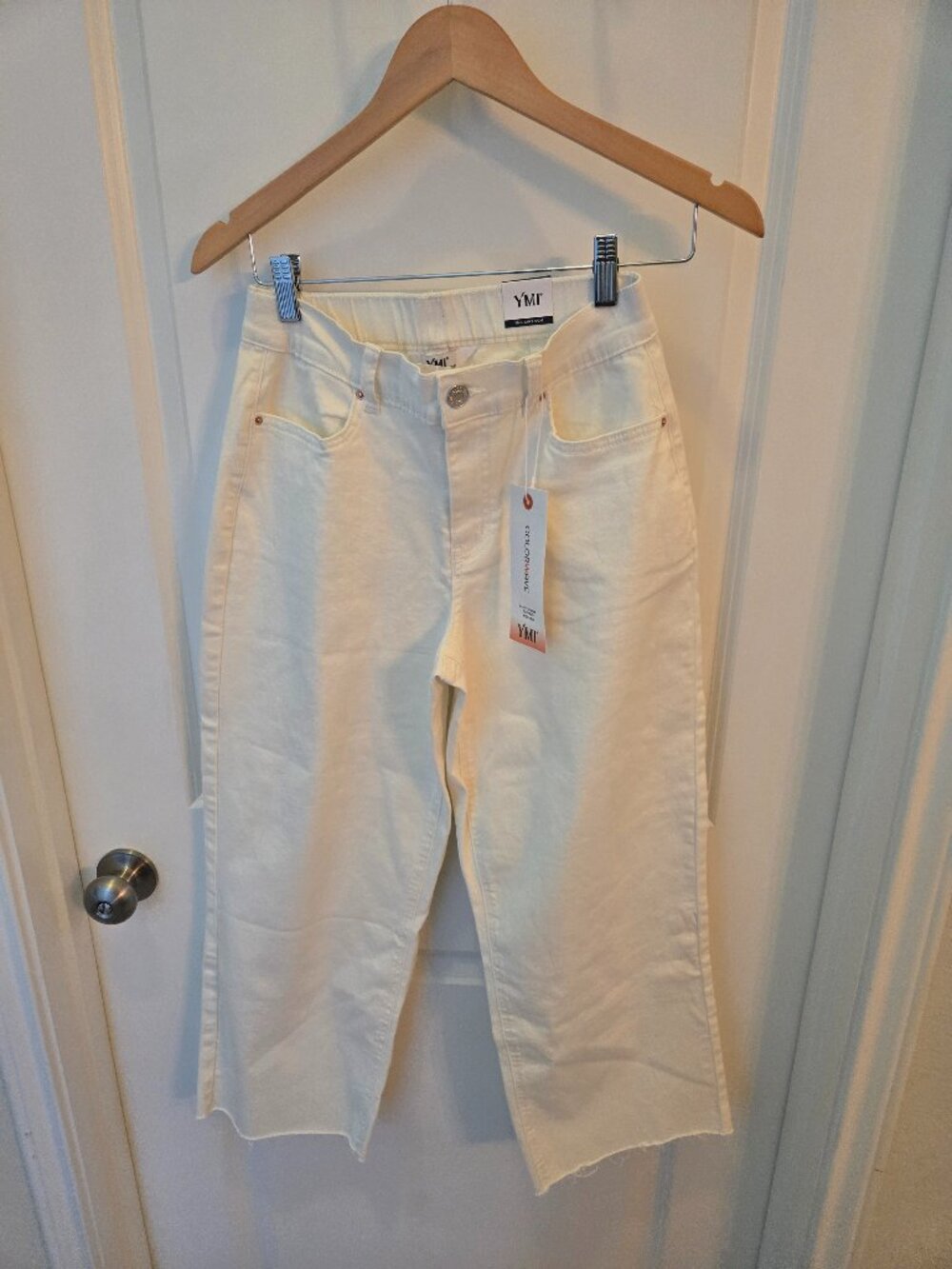 YMI white size small jeans new with tags